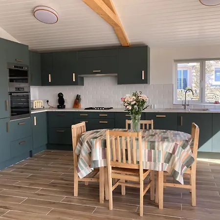 485 - * Claddaghduff