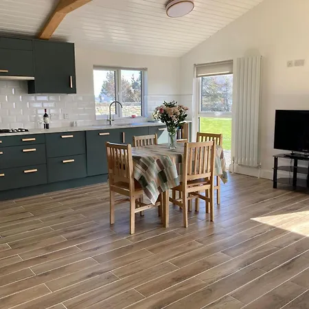 485 - * Claddaghduff